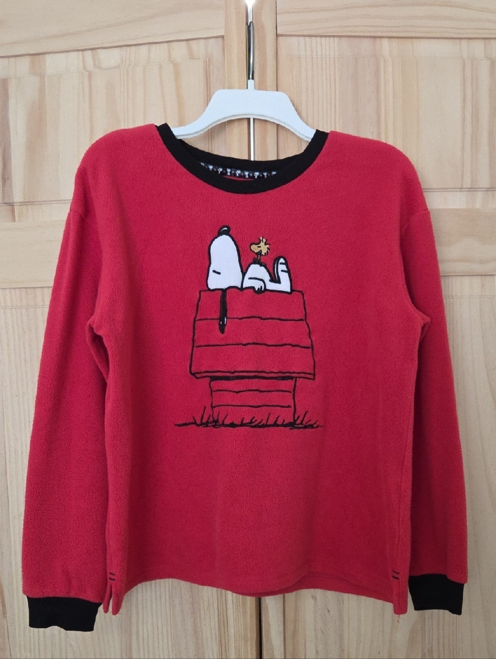 Peanuts Snoopy Graphic Fleece Pullover Sweatshirt